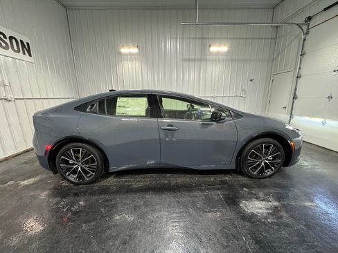 New 2026 Toyota Prius AWD image 8