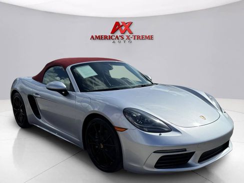 Used 2018 Porsche 718 Boxster RWD image 7