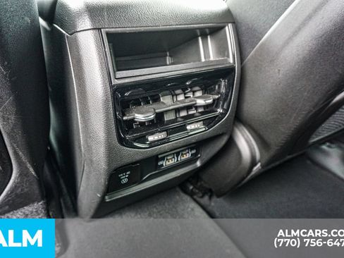 Used 2025 Jeep Grand Cherokee Altitude AWD/4WD image 61