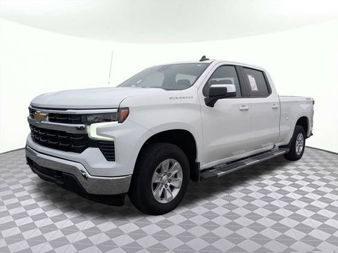 Used 2024 Chevrolet Silverado 1500 LT w/ Protection Package AWD/4WD image 7