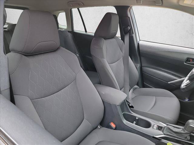 Used 2024 Toyota Corolla Cross LE FWD image 15