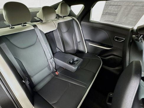 New 2025 Kia K4 GT-Line w/ GT-Line Premium Package image 30