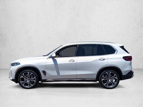 Used 2025 BMW X5 sDrive40i w/ Parking Assistance Package RWD image 9