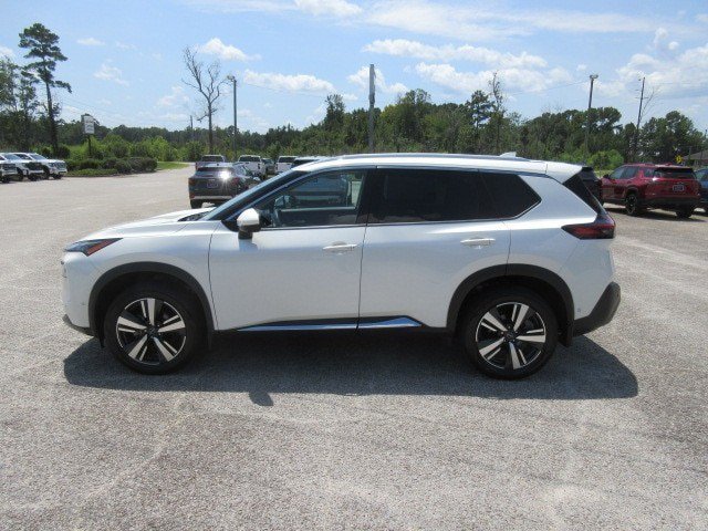 Used 2023 Nissan Rogue SL w/ SL Premium Package FWD image 8