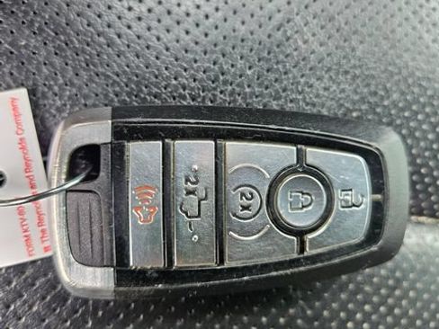 Used 2018 Ford F150 Lariat AWD/4WD image 28