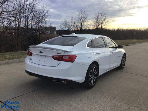 Used 2024 Chevrolet Malibu RS image 3