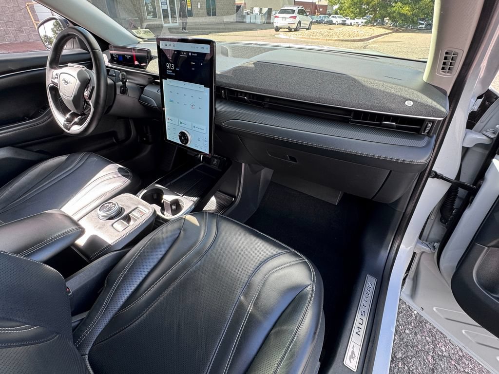 Used 2021 Ford Mustang Mach-E Premium AWD/4WD image 38