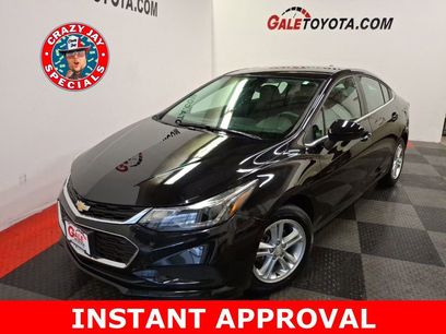 Used 2017 Chevrolet Cruze LT