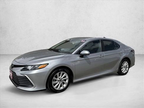 Used 2023 Toyota Camry LE FWD image 1