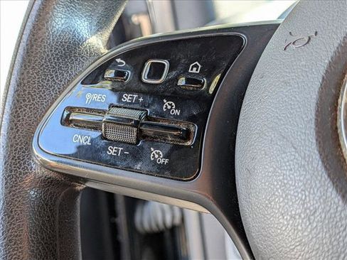 Used 2019 Mercedes-Benz Sprinter 144 image 18