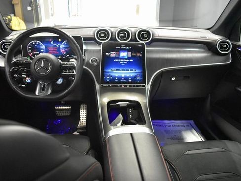Used 2025 Mercedes-Benz GLC 43 AMG 4MATIC image 13
