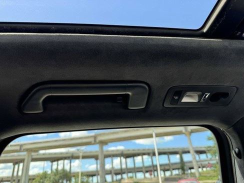 Used 2017 Porsche Cayenne GTS AWD/4WD image 44