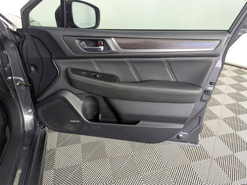 Used 2018 Subaru Legacy 2.5i Limited image 34