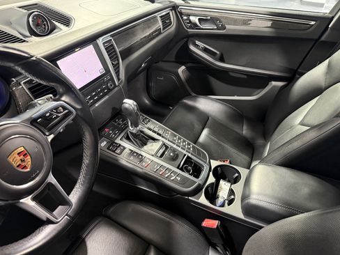Used 2017 Porsche Macan GTS AWD/4WD image 20