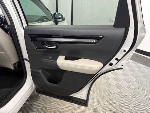 Used 2023 Honda CR-V EX-L image 18
