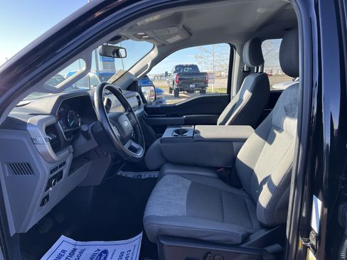 Certified 2022 Ford F150 XLT w/ Equipment Group 302A High image 18