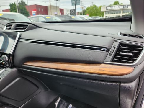 Certified 2022 Honda CR-V EX image 17