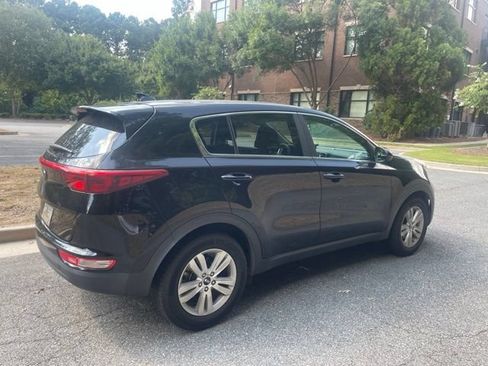 Used 2017 Kia Sportage LX FWD image 6