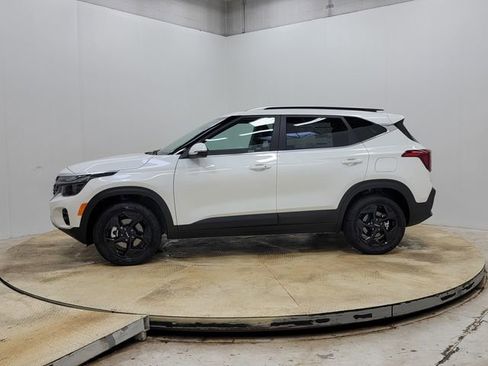 New 2026 Kia Seltos EX w/ EX Sunroof Package image 9