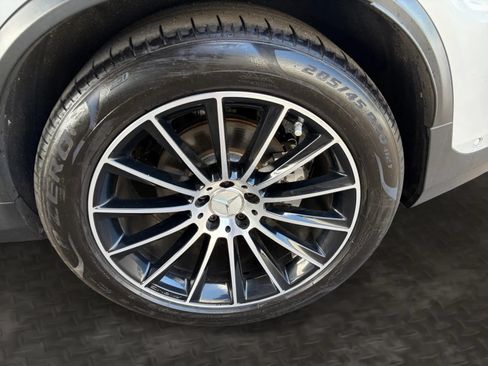 Used 2017 Mercedes-Benz GLC 43 AMG 4MATIC image 38