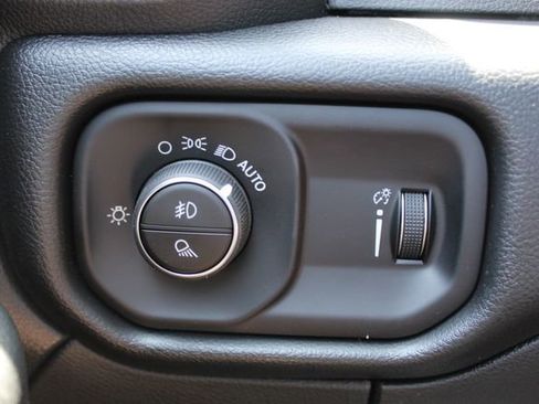 New 2026 RAM 2500 Tradesman AWD/4WD image 16