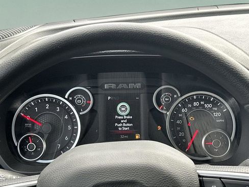 New 2026 RAM 2500 Tradesman AWD/4WD image 23