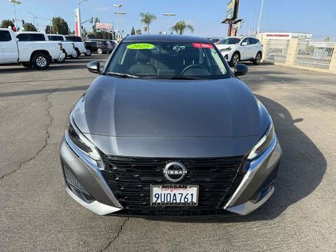 Certified 2025 Nissan Altima 2.5 S image 2