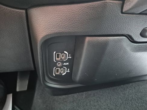 Used 2019 RAM 1500 Big Horn AWD/4WD image 19