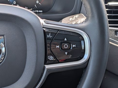 Used 2022 Volvo XC90 T6 Inscription AWD/4WD image 24