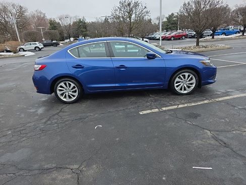 Used 2017 Acura ILX image 8