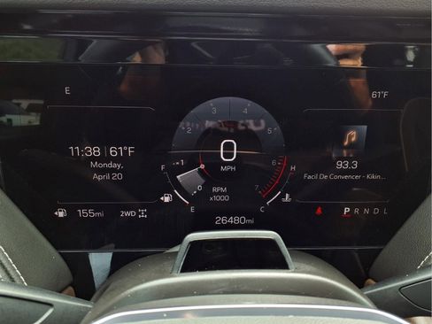Used 2025 GMC Yukon XL Denali Ultimate AWD/4WD image 19
