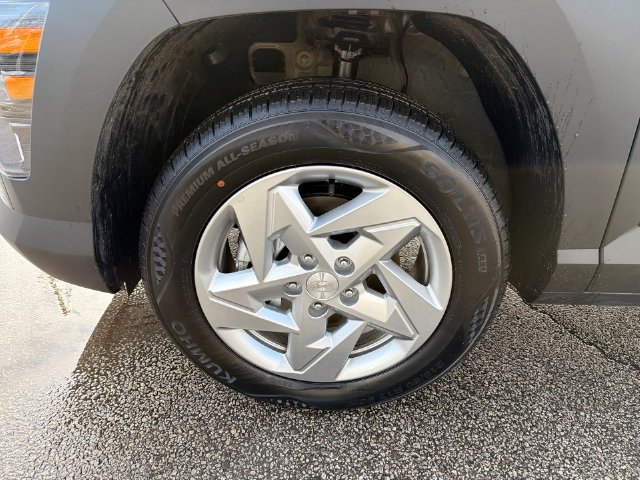 Used 2026 Hyundai Kona SE AWD/4WD image 27