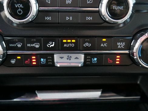 Used 2024 Ford F250 King Ranch image 50