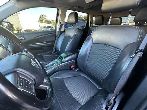 Used 2020 Dodge Journey Crossroad image 9