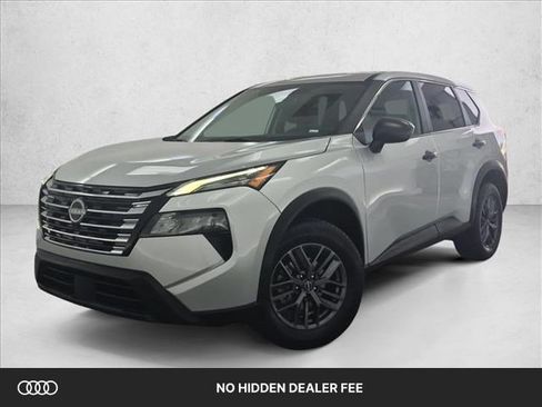 Used 2024 Nissan Rogue S FWD image 1