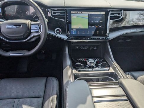 New 2026 Jeep Grand Wagoneer Summit image 23