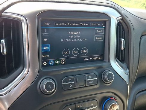 Used 2021 Chevrolet Silverado 1500 RST w/ Safety Package AWD/4WD image 12