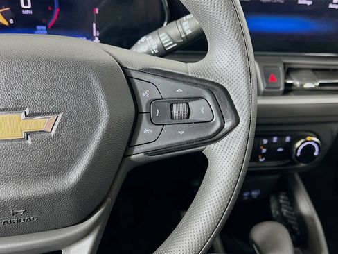 Used 2024 Chevrolet TrailBlazer LS w/ LS Convenience Package FWD image 31