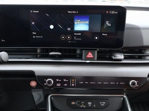 New 2026 Kia Carnival SX image 22