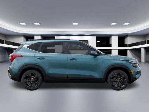 New 2026 Kia Seltos EX image 7
