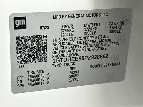 Used 2023 GMC Sierra 1500 AT4 w/ AT4 Premium Package AWD/4WD image 12