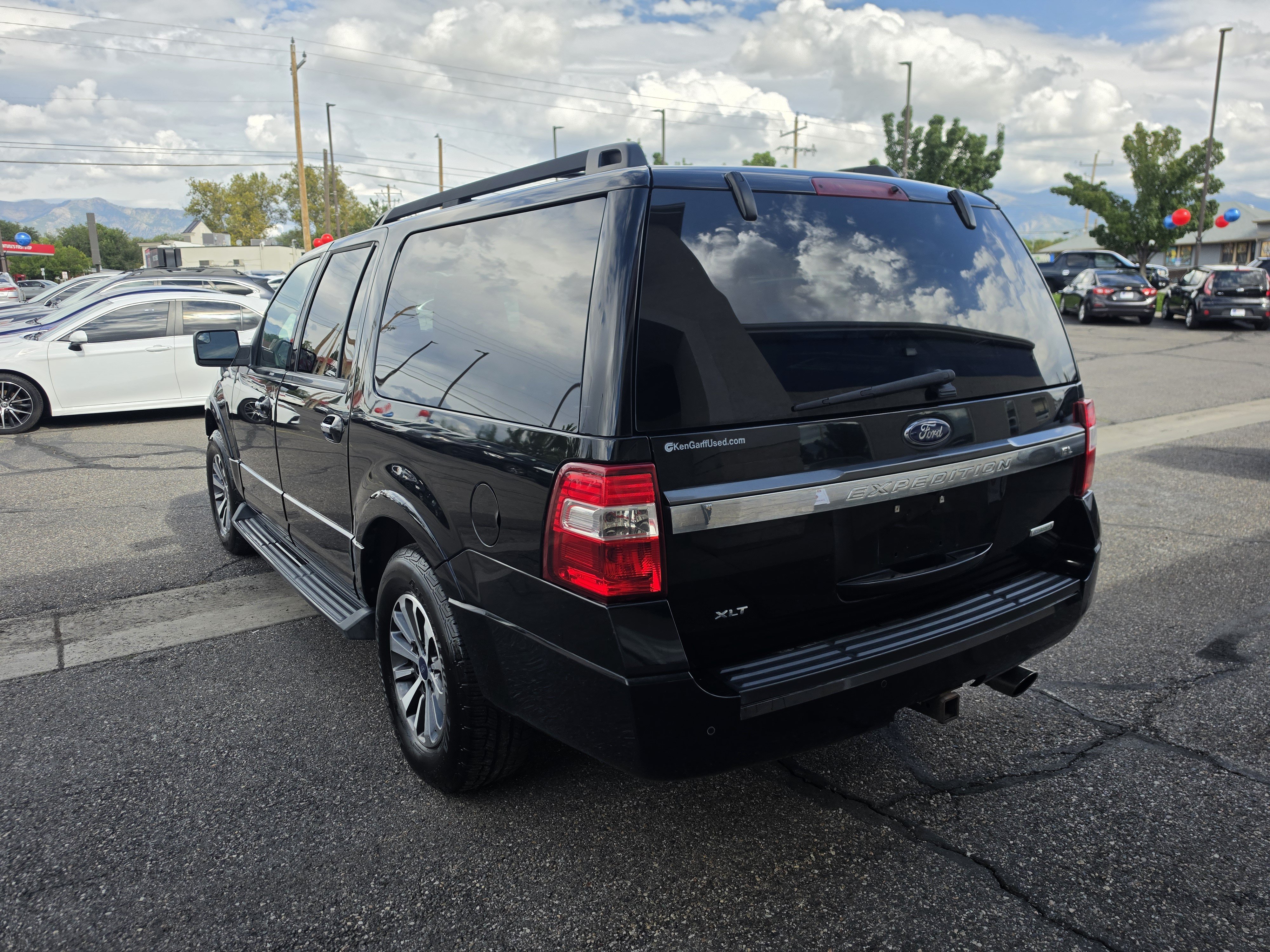 Used 2016 Ford Expedition EL XLT AWD/4WD image 5