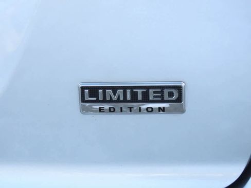 Used 2023 Mitsubishi Eclipse Cross LE image 8