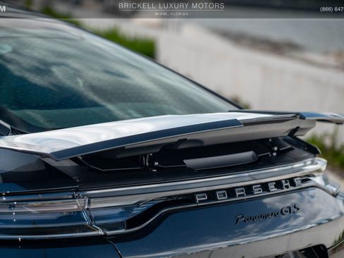 Used 2022 Porsche Panamera GTS image 64