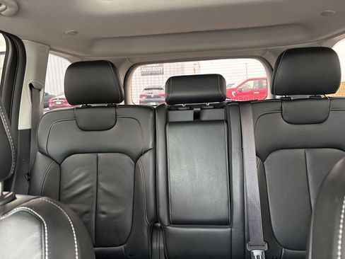 Used 2022 Jeep Grand Cherokee Limited AWD/4WD image 42
