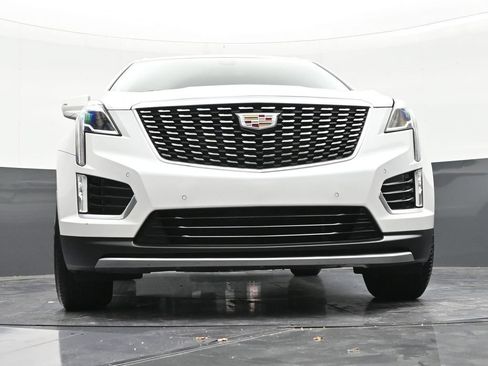 Used 2023 Cadillac XT5 Premium Luxury FWD image 28