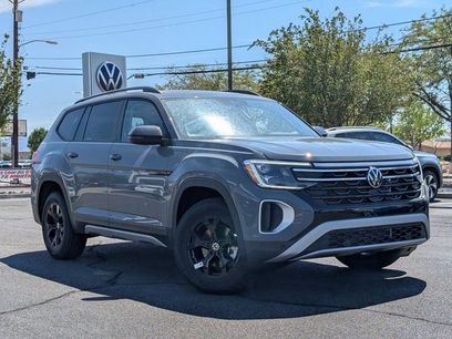 New 2026 Volkswagen Atlas Peak Edition
