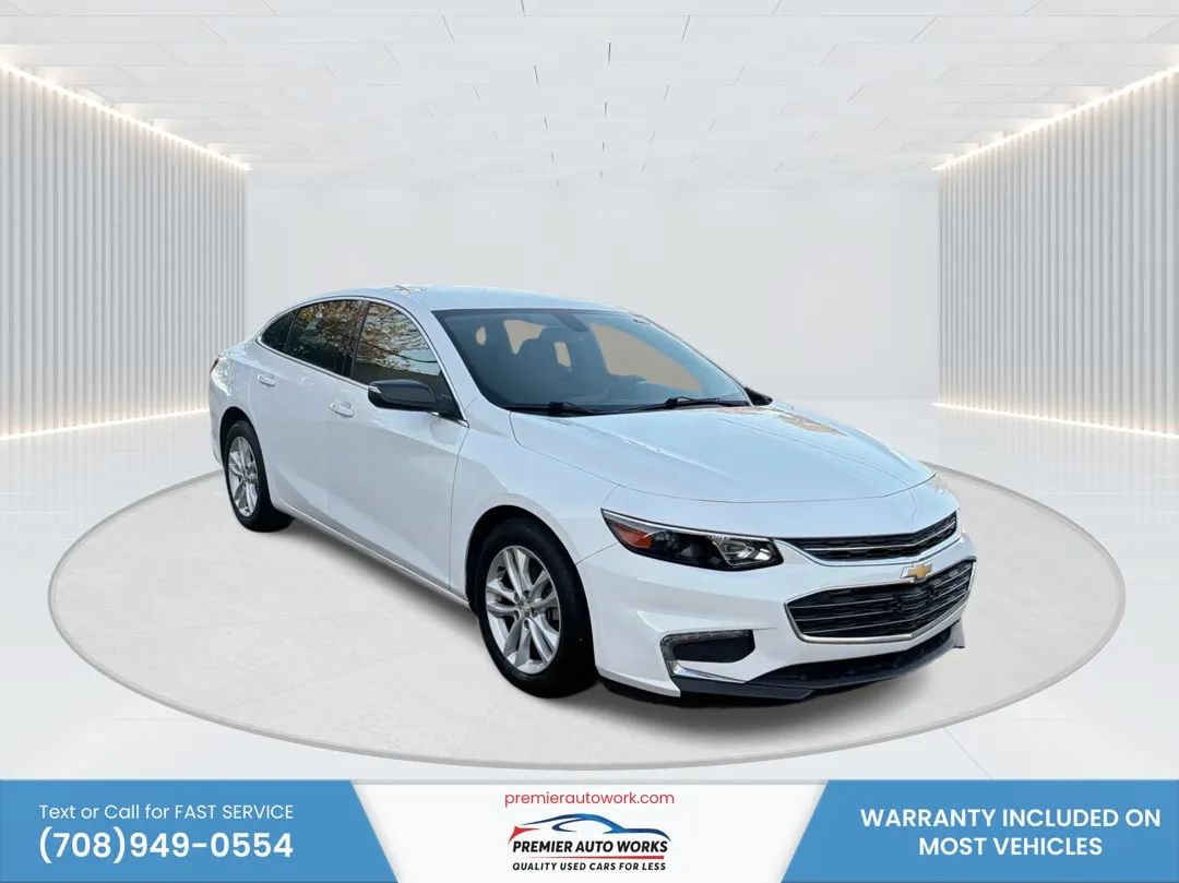 Used 2018 Chevrolet Malibu LT FWD image 3