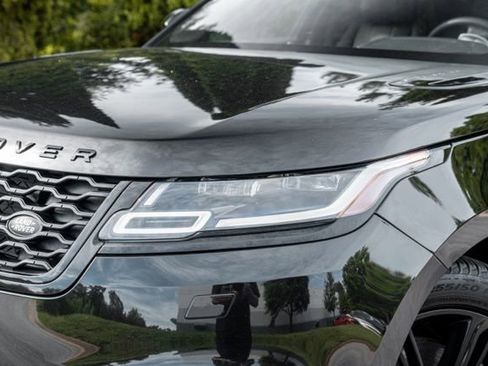 Used 2023 Land Rover Range Rover Velar R-Dynamic S AWD/4WD image 4