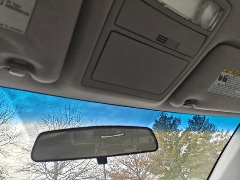 Used 2009 Toyota Camry Hybrid image 23